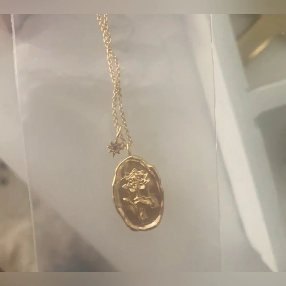 “For you with love” July Birth Flower Pendant Necklace Local Eclectic NWT - Picture 3 of 5